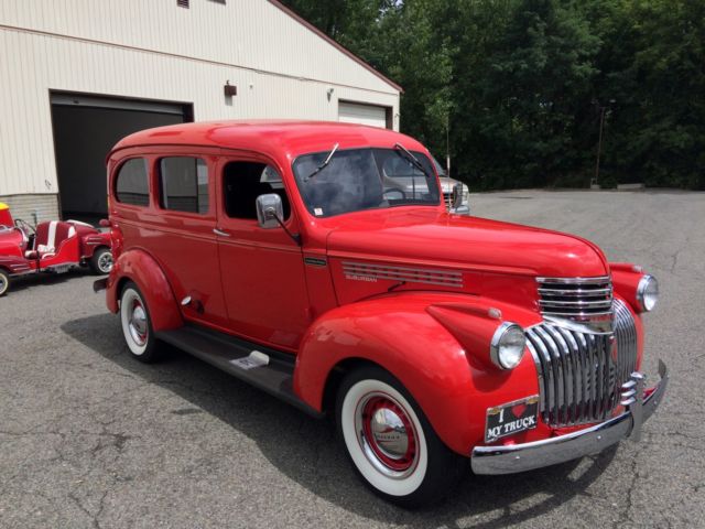 1941 Red Chevrolet Suburban SUV