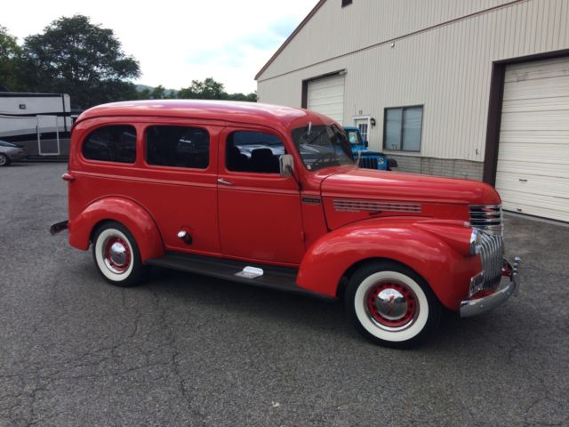 1941 Red Chevrolet Suburban SUV