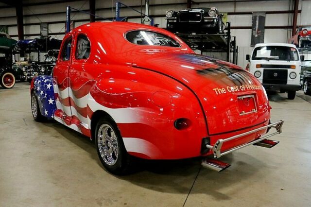 1941 USA Ford 2-Door Coupe Coupe