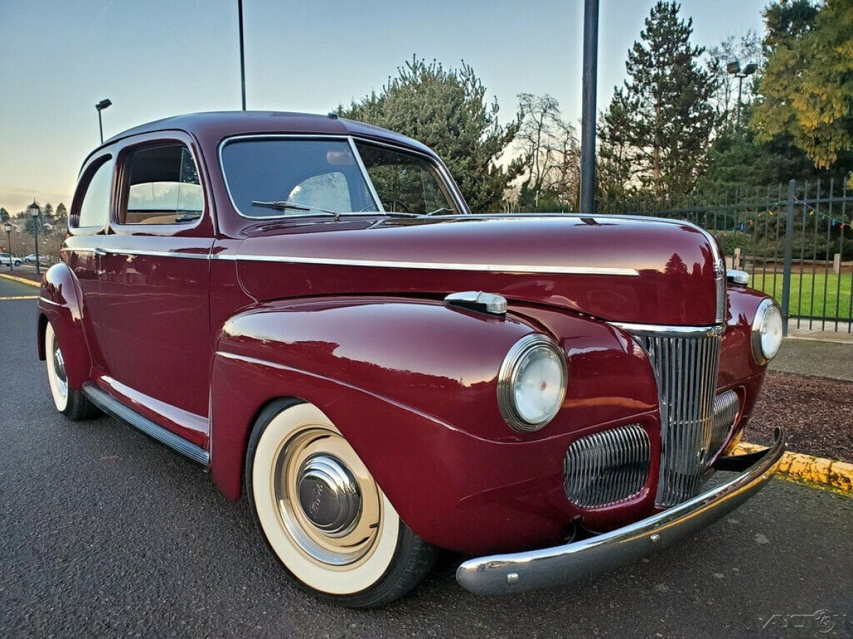 1941 Ford 2 Door Sedan Sedan