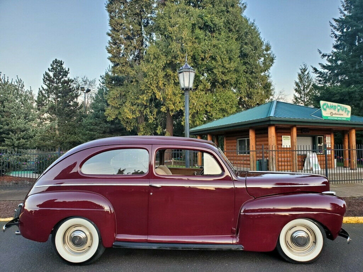1941 Ford 2 Door Sedan Sedan