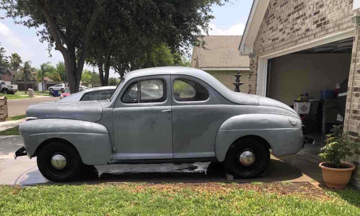 1941 Grey Ford Business Coupe Sports car