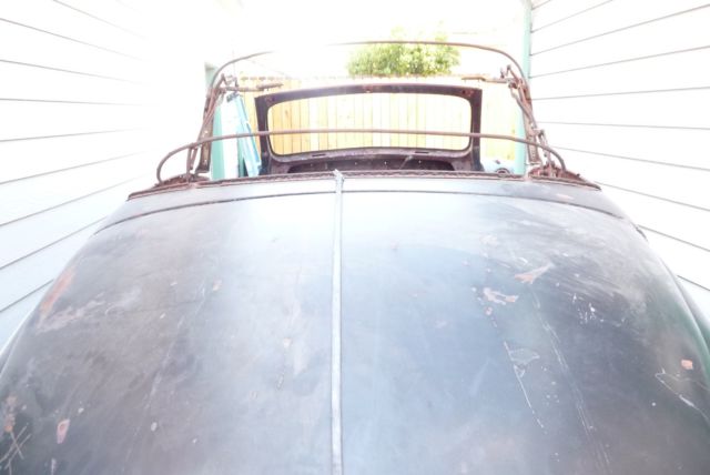 1941 Blue Ford onvertible