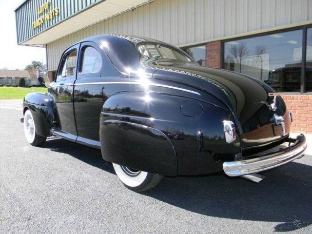 1941 Black Ford Deluxe