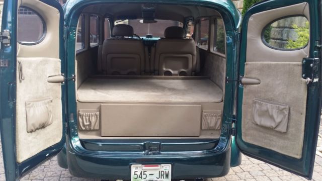 1942 Green Chevrolet Suburban SUV