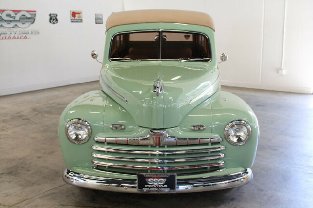 1942 Green Ford Deluxe Station Wagon