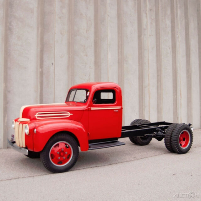 1942 White Ford F-5 Cab & Chassis Pickup Truck