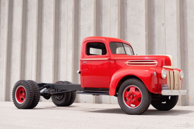1942 White Ford F-5 Cab & Chassis Pickup Truck