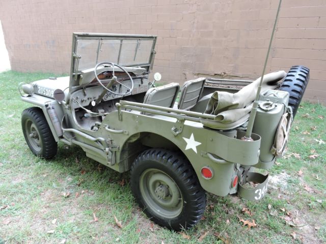 1942 Green Willys MB Convertible SUV