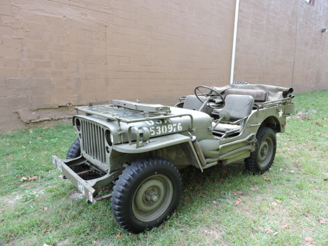 1942 Green Willys MB Convertible SUV