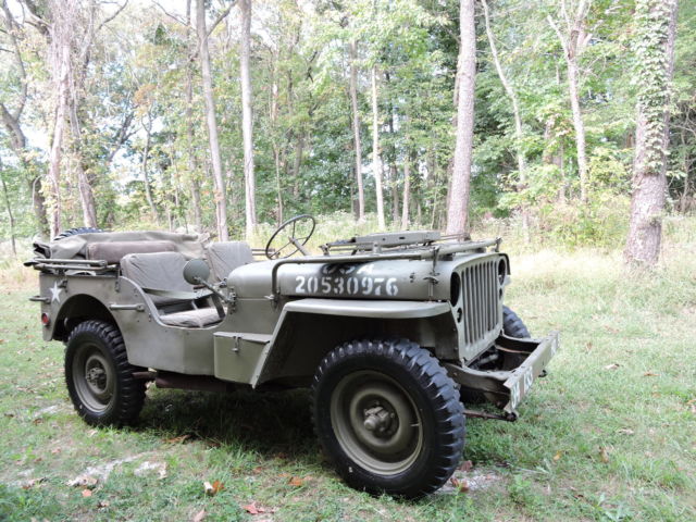 1942 Green Willys MB Convertible SUV