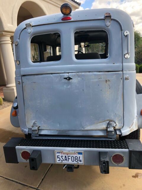 1942 Gray Dodge Power Wagon SUV