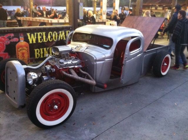 1942 Silver Chevrolet C/K Pickup 1500