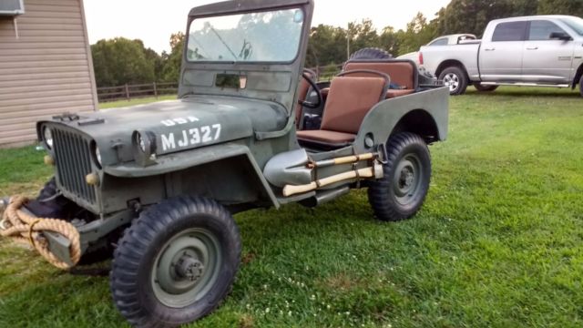 1943 Green Willys MB Jeep