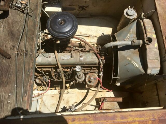 1944 GMC DUKW Amphibious