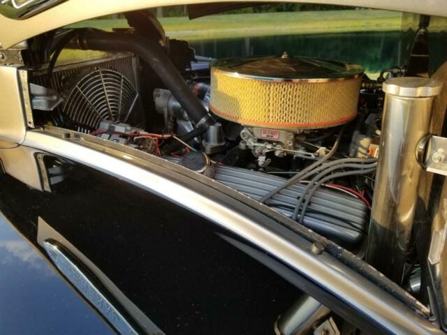 1944 Silver and Black GMC Pick up Standard Cab Pickup