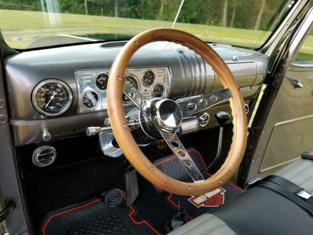 1944 Silver and Black GMC Pick up Standard Cab Pickup