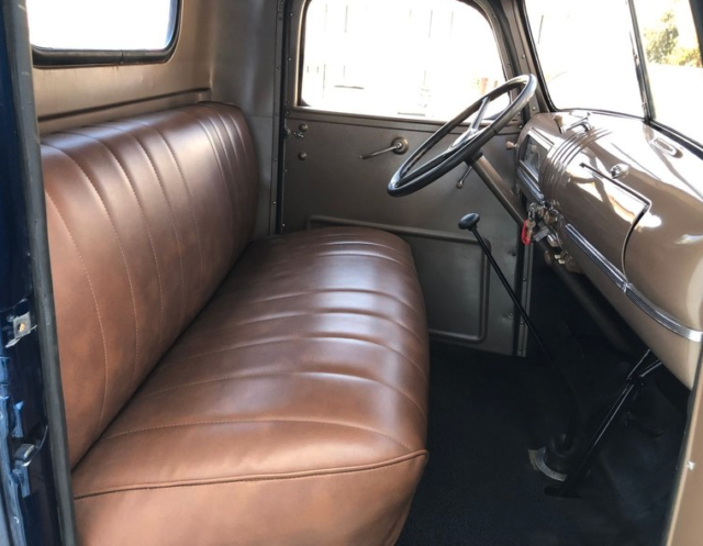 1946 Blue Chevrolet 3100 Pickup (Truck)