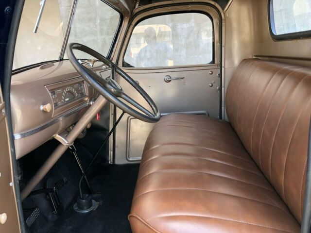 1946 Blue Chevrolet 3100 Pickup (Truck)