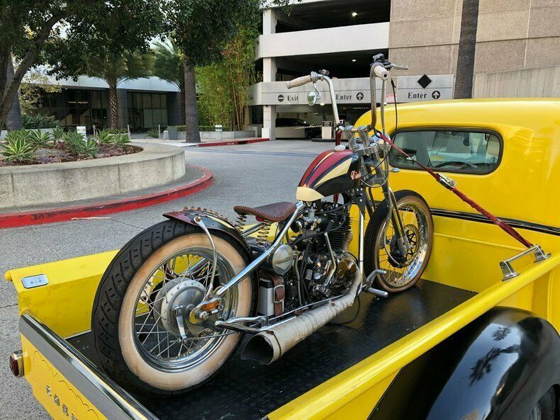 1946 Yellow Chevrolet C/K Pickup 1500 Pickup (Truck)