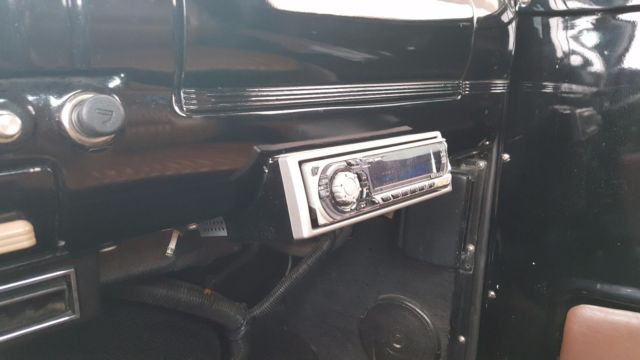 1946 BLACK Chevrolet Other Pickups