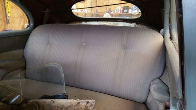 1946 ///////////////////////////////Dark Green Ford Other 2Dr. Sedan