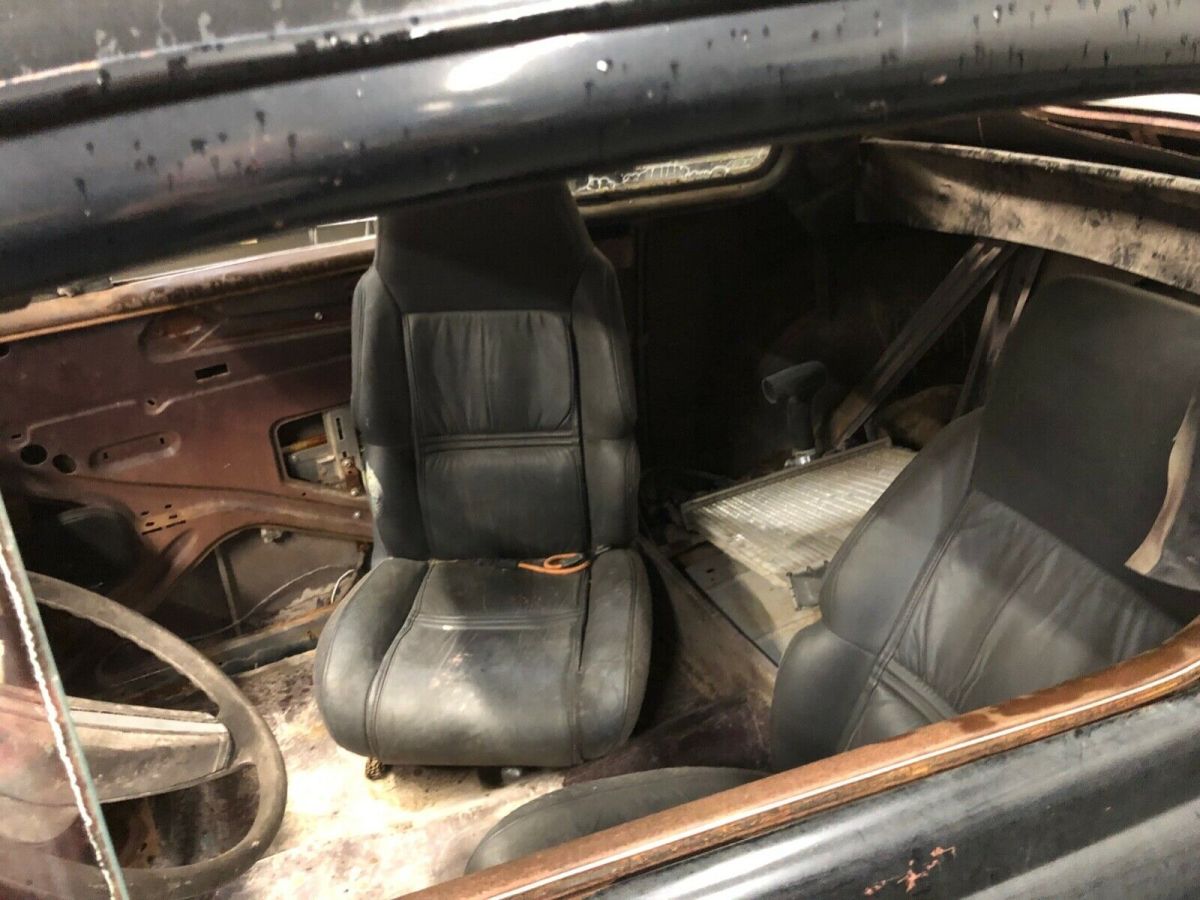 1946 Ford Deluxe Coupe