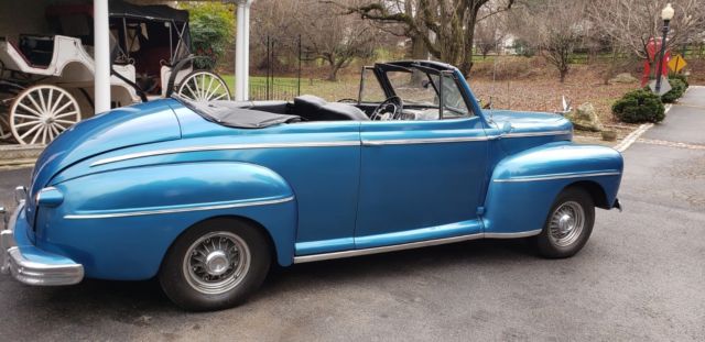 1946 Blue Ford convertible Convertible