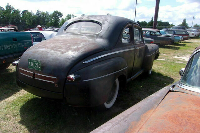 1946 Black Ford Deluxe Coupe