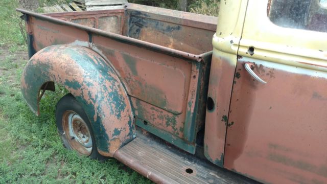 1946 Ford F-100