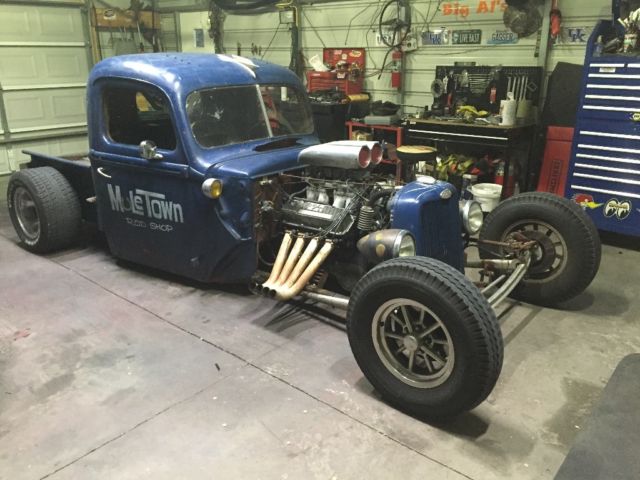 1946 Blue Ford Model T Cab & Chassis
