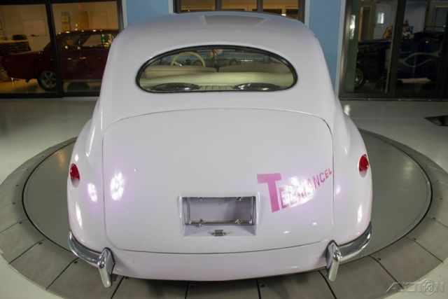 1946 White Ford Deluxe