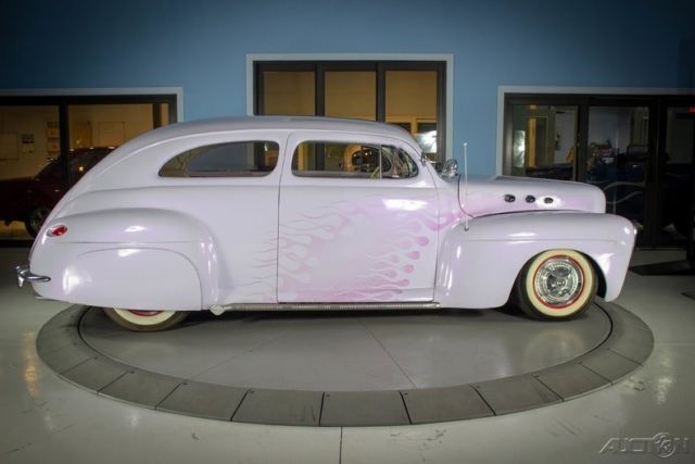 1946 White Ford Deluxe
