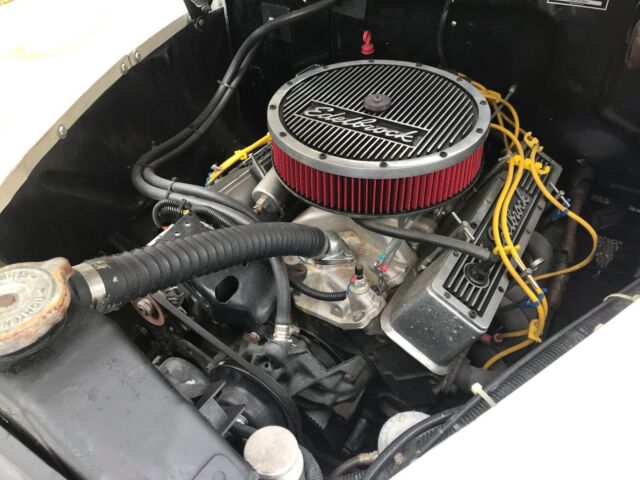 1947 White Ford 2 dr sedan Sedan