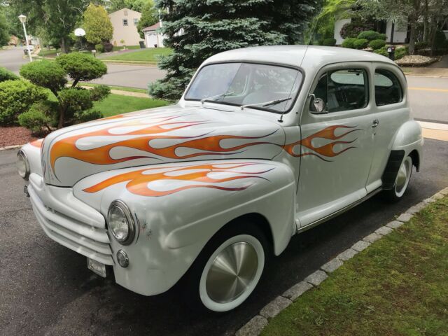 1947 White Ford 2 dr sedan Sedan