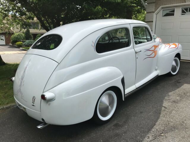 1947 White Ford 2 dr sedan Sedan