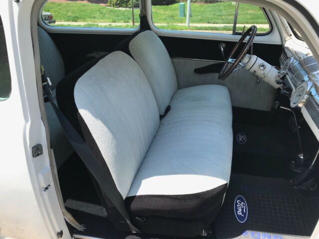 1947 White Ford 2 dr sedan Sedan