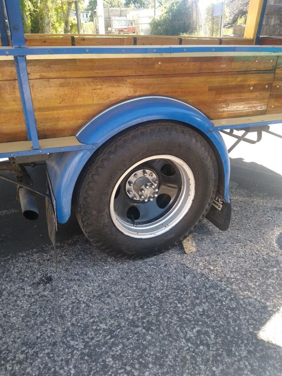 1947 Blue Chevrolet Fleetmaster