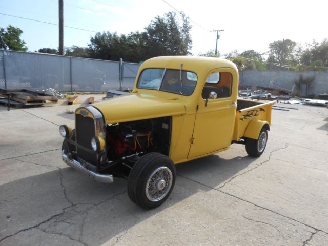 1947 YELLOW Chevrolet Other Pickups