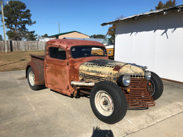 1947 rusty Dodge Other Pickups Cab & Chassis