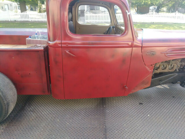 1947 Ford F-100