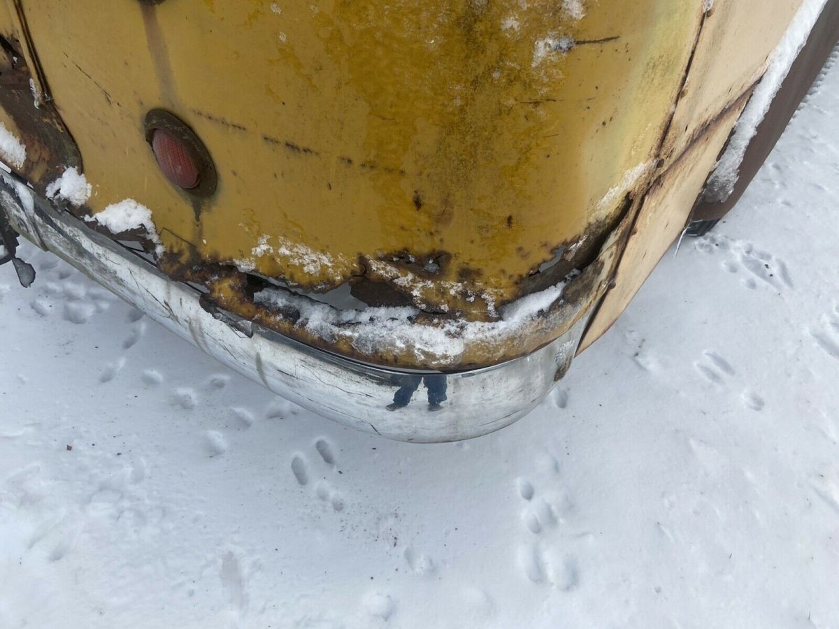 1947 Yellow Ford School Bus