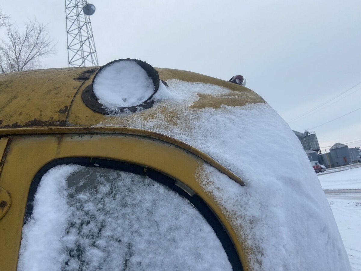 1947 Yellow Ford School Bus