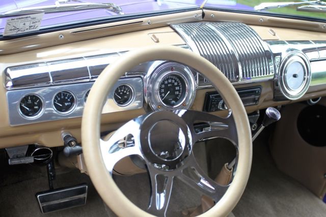 1947 flip flop / purple - blue Ford business coupe Coupe