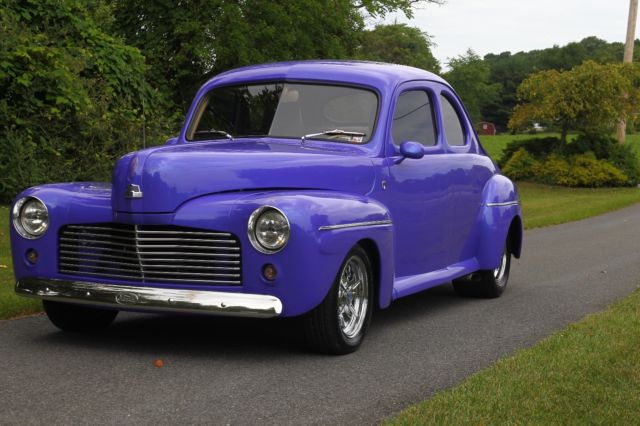 1947 flip flop / purple - blue Ford business coupe Coupe