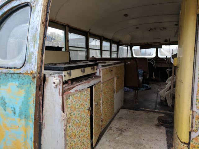1947 Green Ford superior bus Van Camper