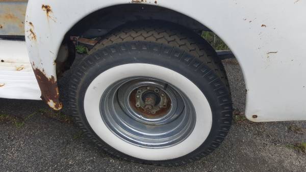 1947 white Ford Other Pickups 2dr short bed
