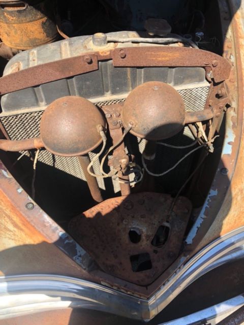 1947 Blue Plymouth Special deluxe Sedan