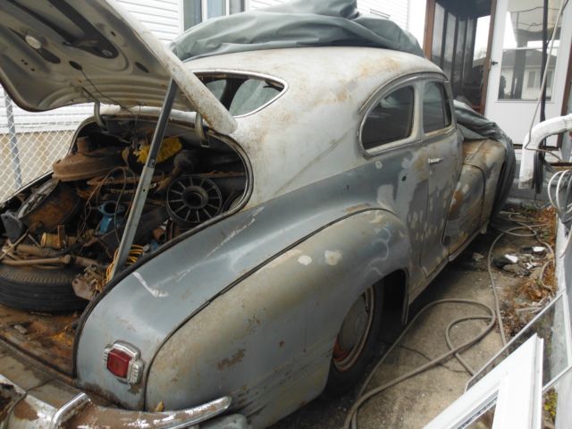 1947 2 tone grey Pontiac Streamliner 2 Dr Sdn