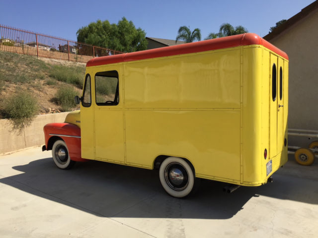 1948 Yellow and Orange Chevrolet Other Pickups Box Truck